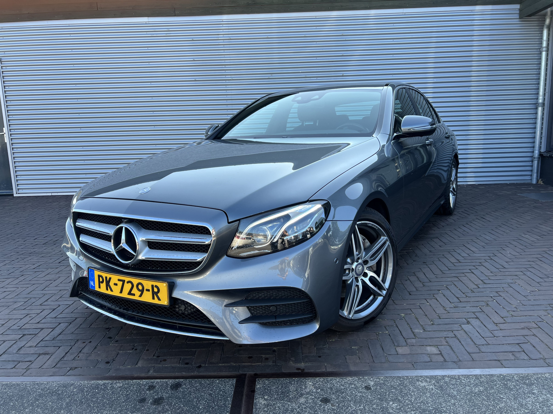 45970363-30.jpg